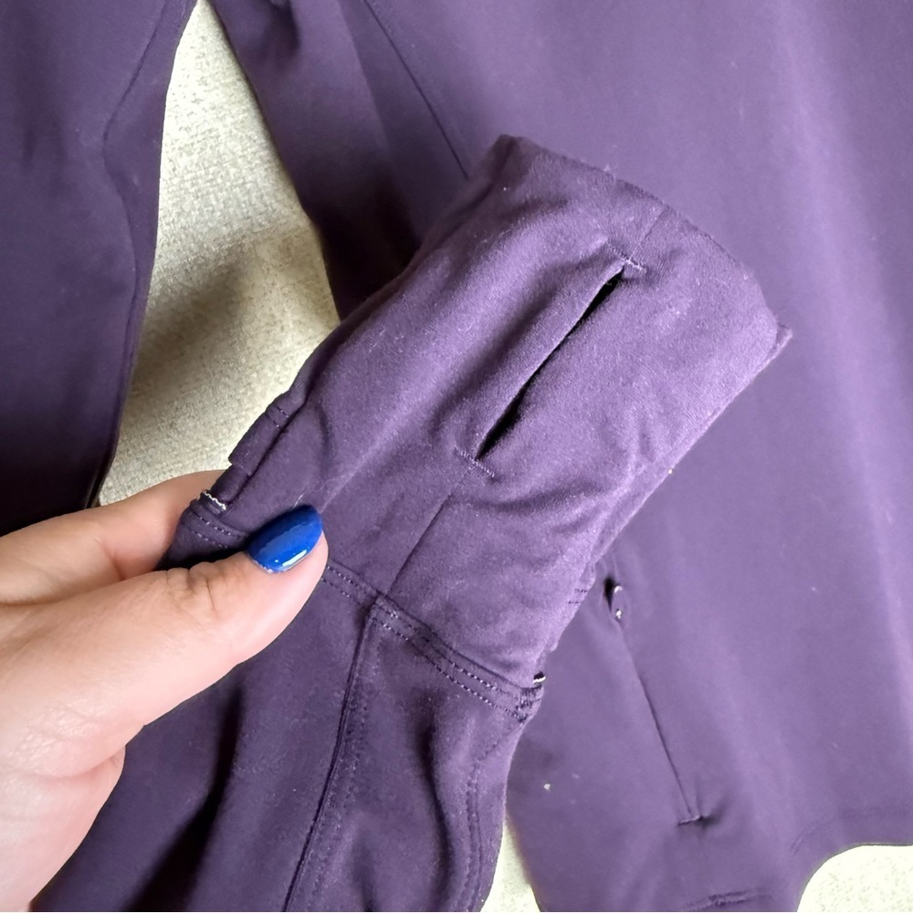 LuLulemon Toasty Tech 1/2 Zip with Embroidery Size 6 - Picture 6 of 7